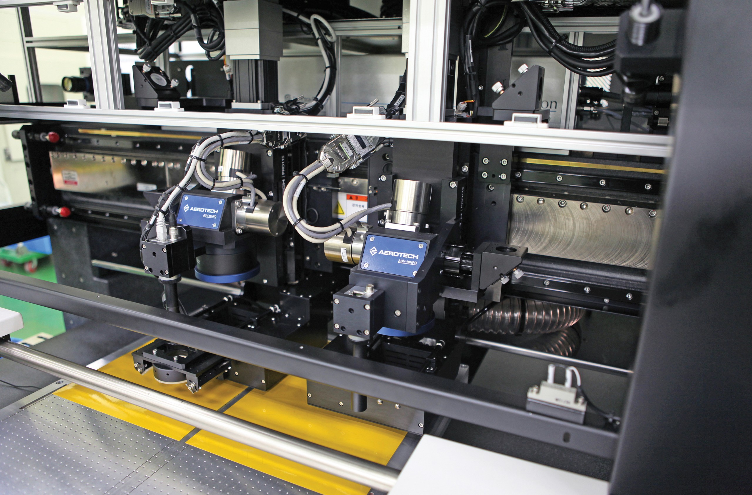 Laserschneiden: So lassen sich OLED-Displays bearbeiten