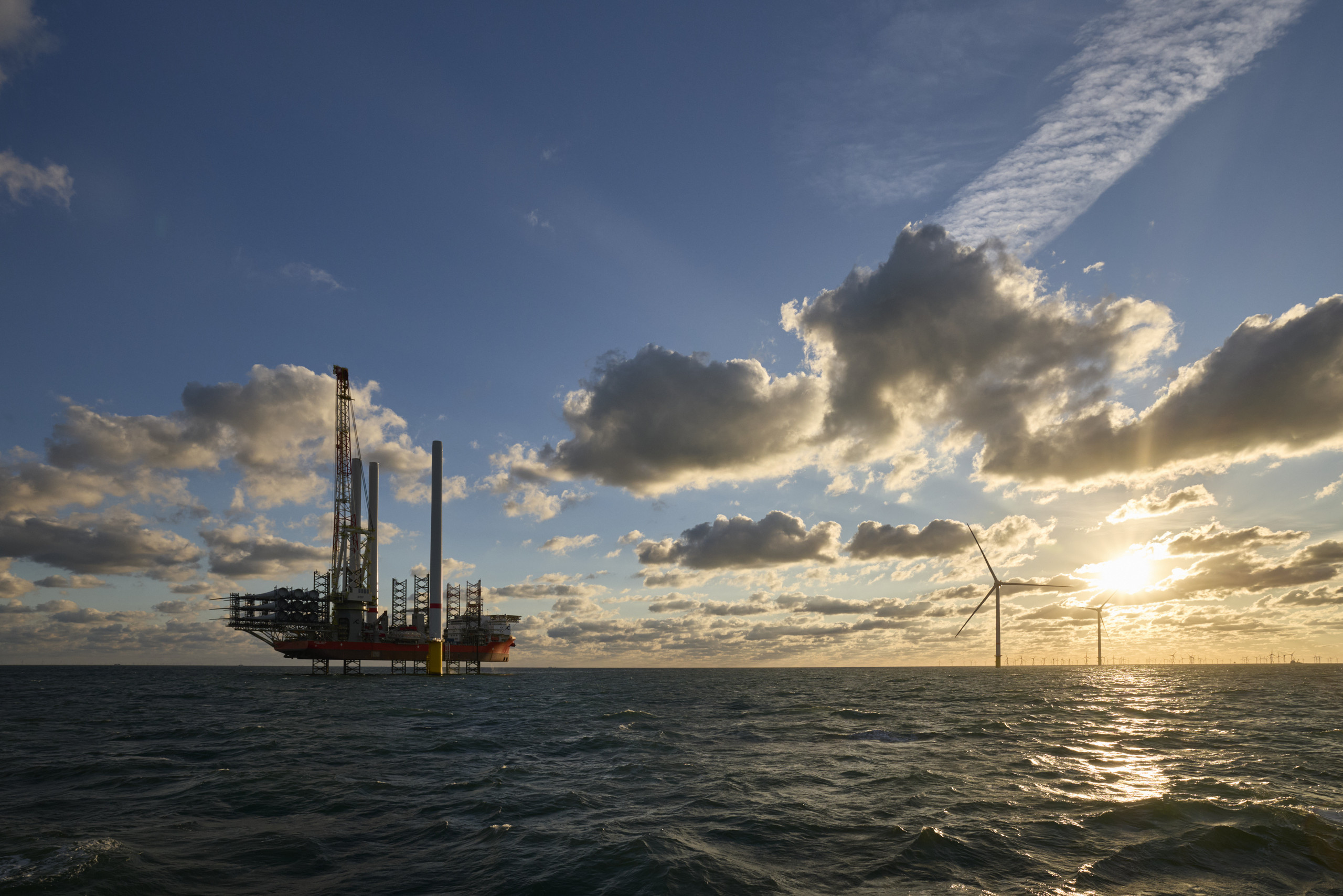 Der Offshore-Windpark He Dreiht im Bau.