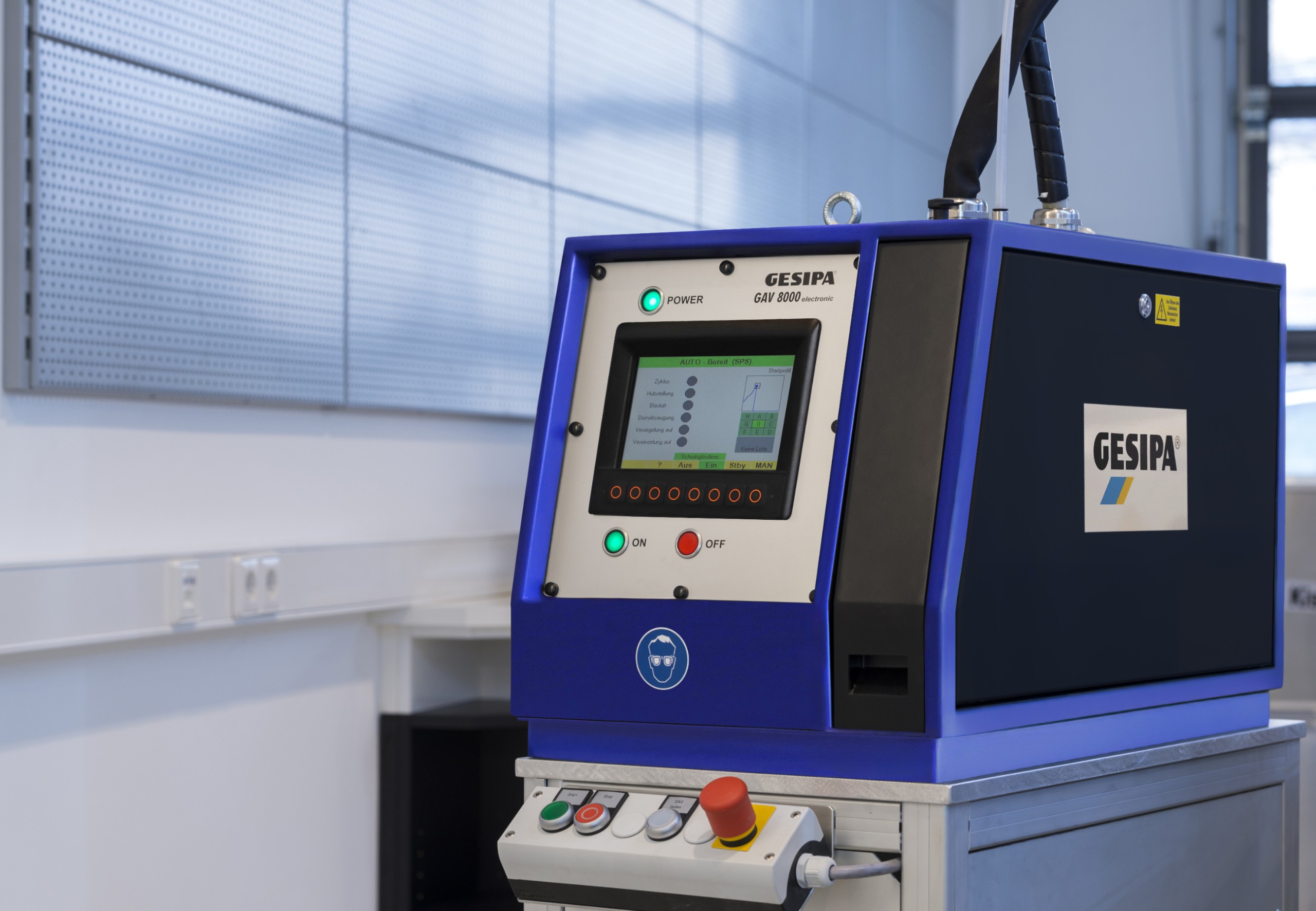 Blindnietautomation ermöglicht effizientere Prozesse und den Einsatz des Personals für anspruchsvollere Aufgaben. Außerdem sichert sie die Produktqualität.