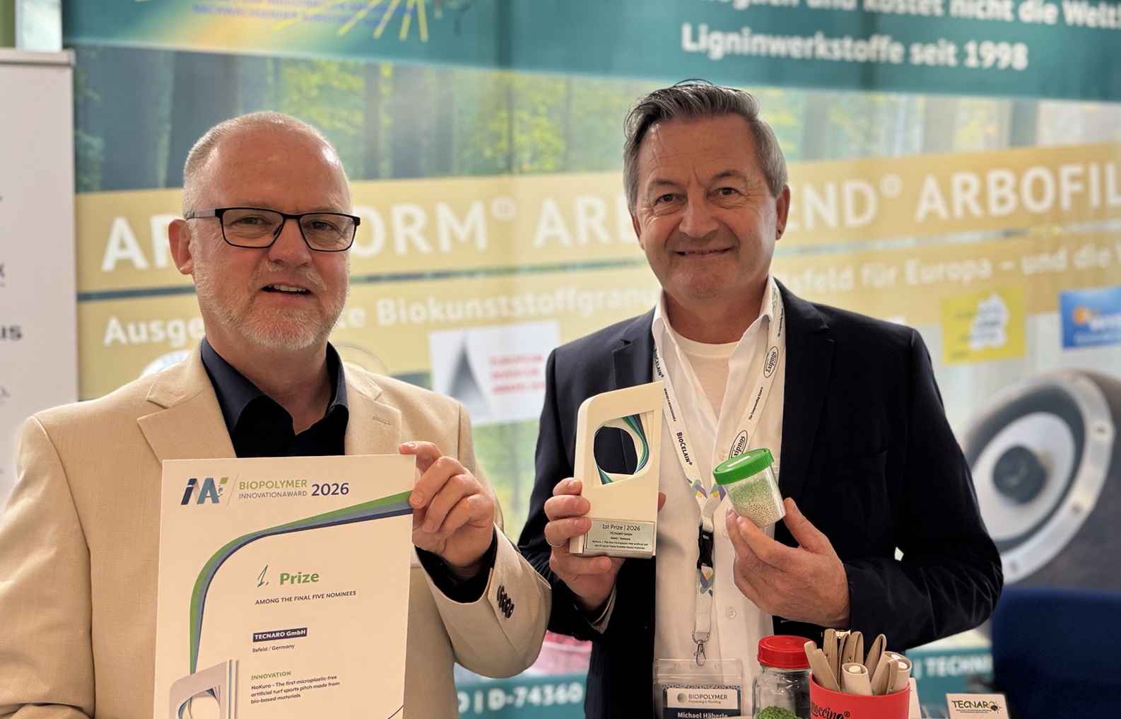 So sehen Sieger aus: Dirk Schawaller (l.) und Michael Häberle von der Firma Tecnaro.
